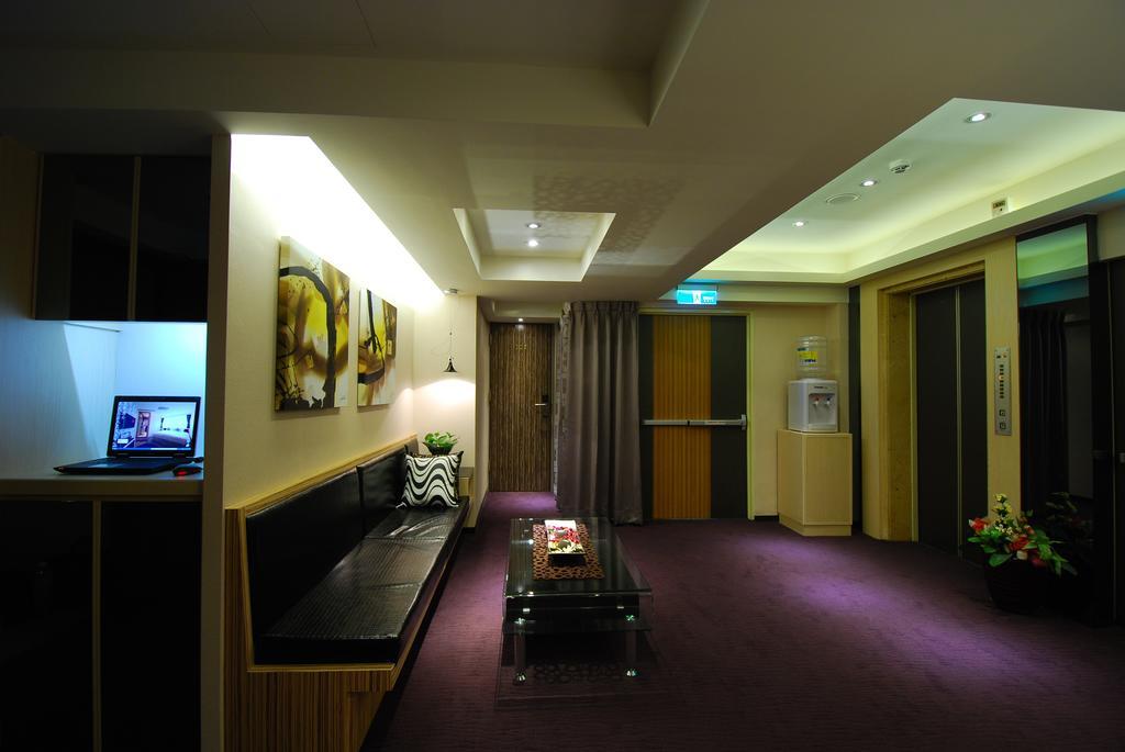 Himhim 旅店 Hotel Taipei Bagian luar foto