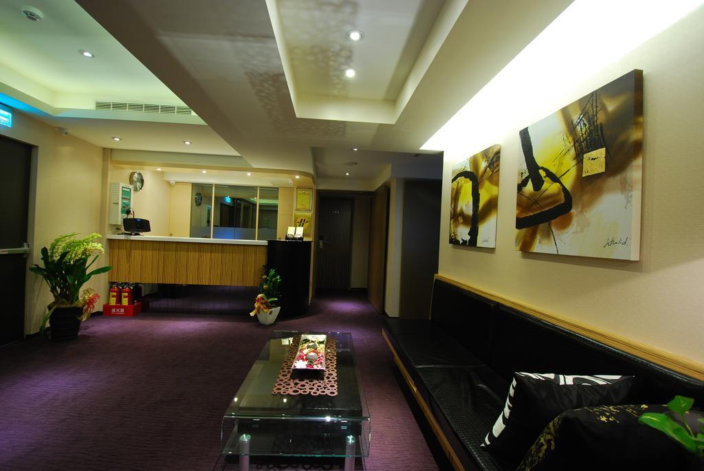 Himhim 旅店 Hotel Taipei Bagian luar foto