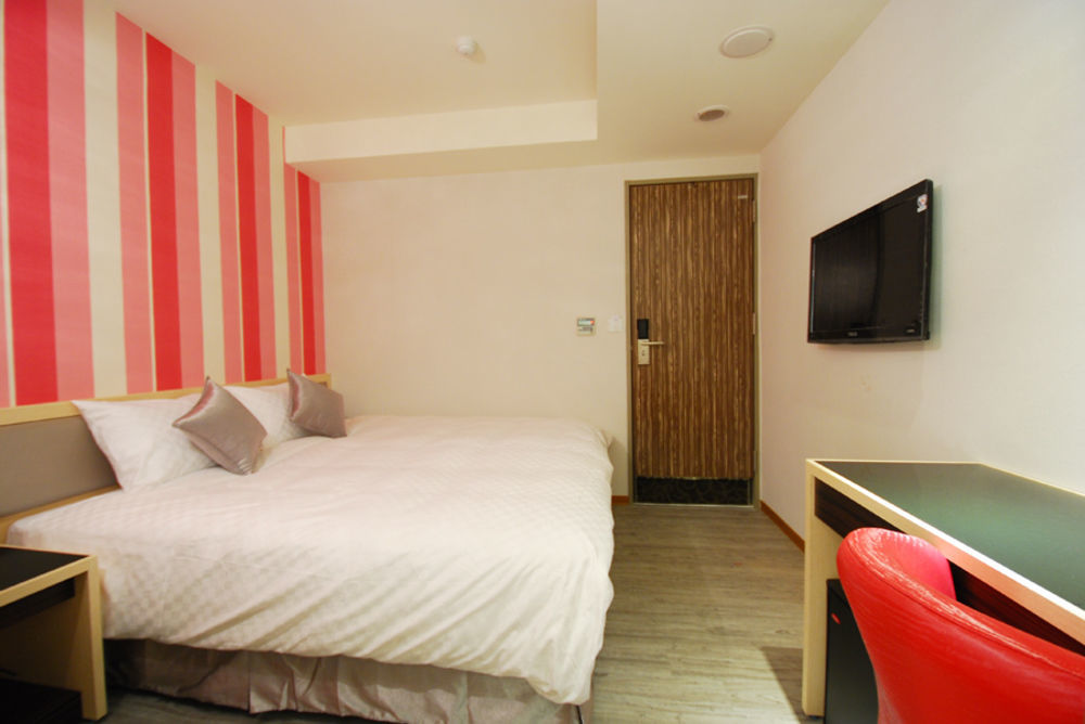 欣欣旅店 Hotel Taipei Bagian luar foto