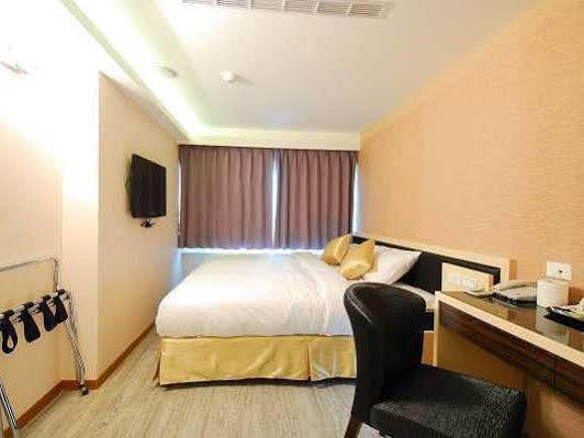 欣欣旅店 Hotel Taipei Bagian luar foto